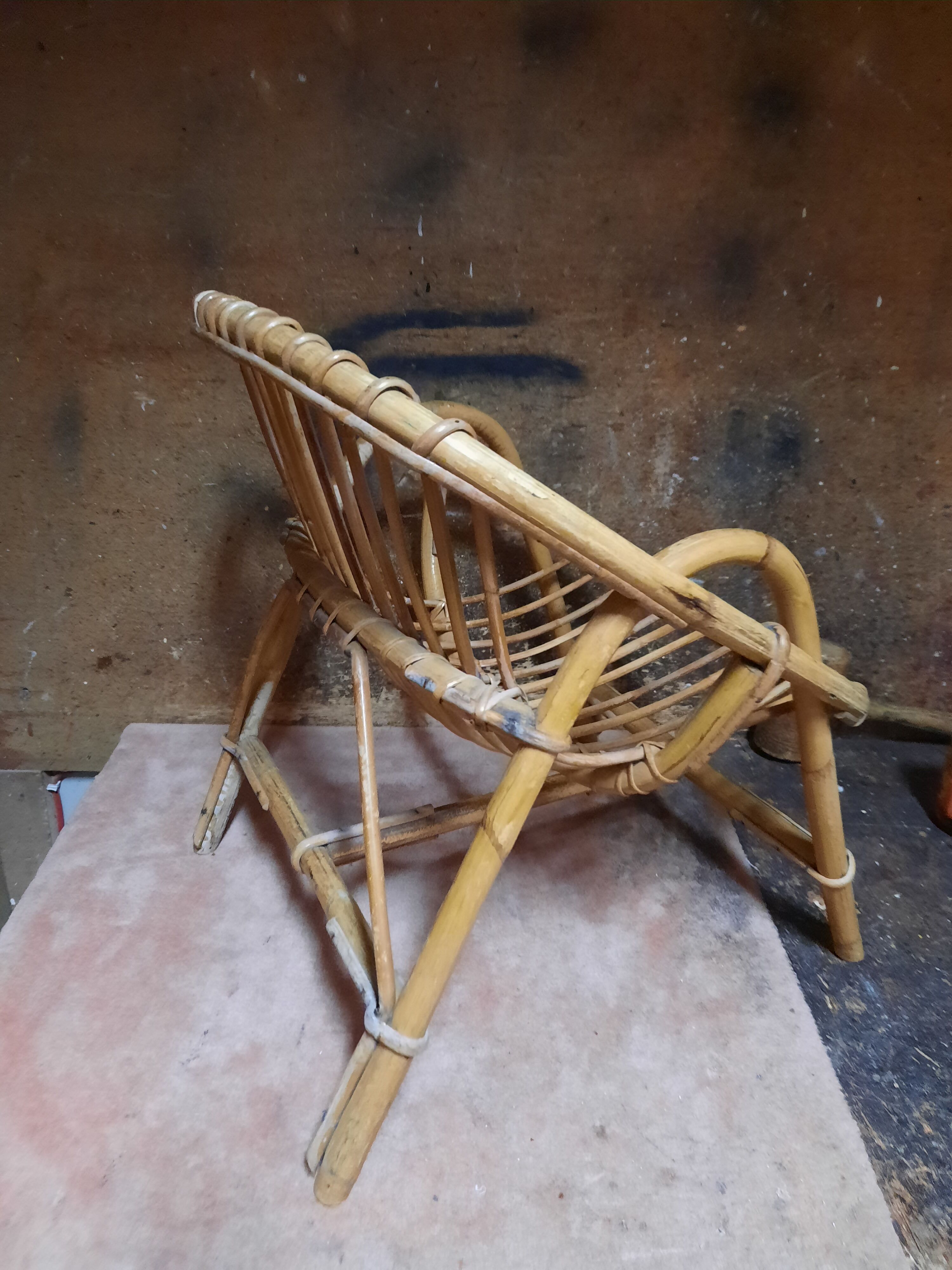 fauteuil corbeille enfant