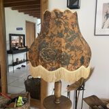 Lampshade Flowered pagoda with fringes