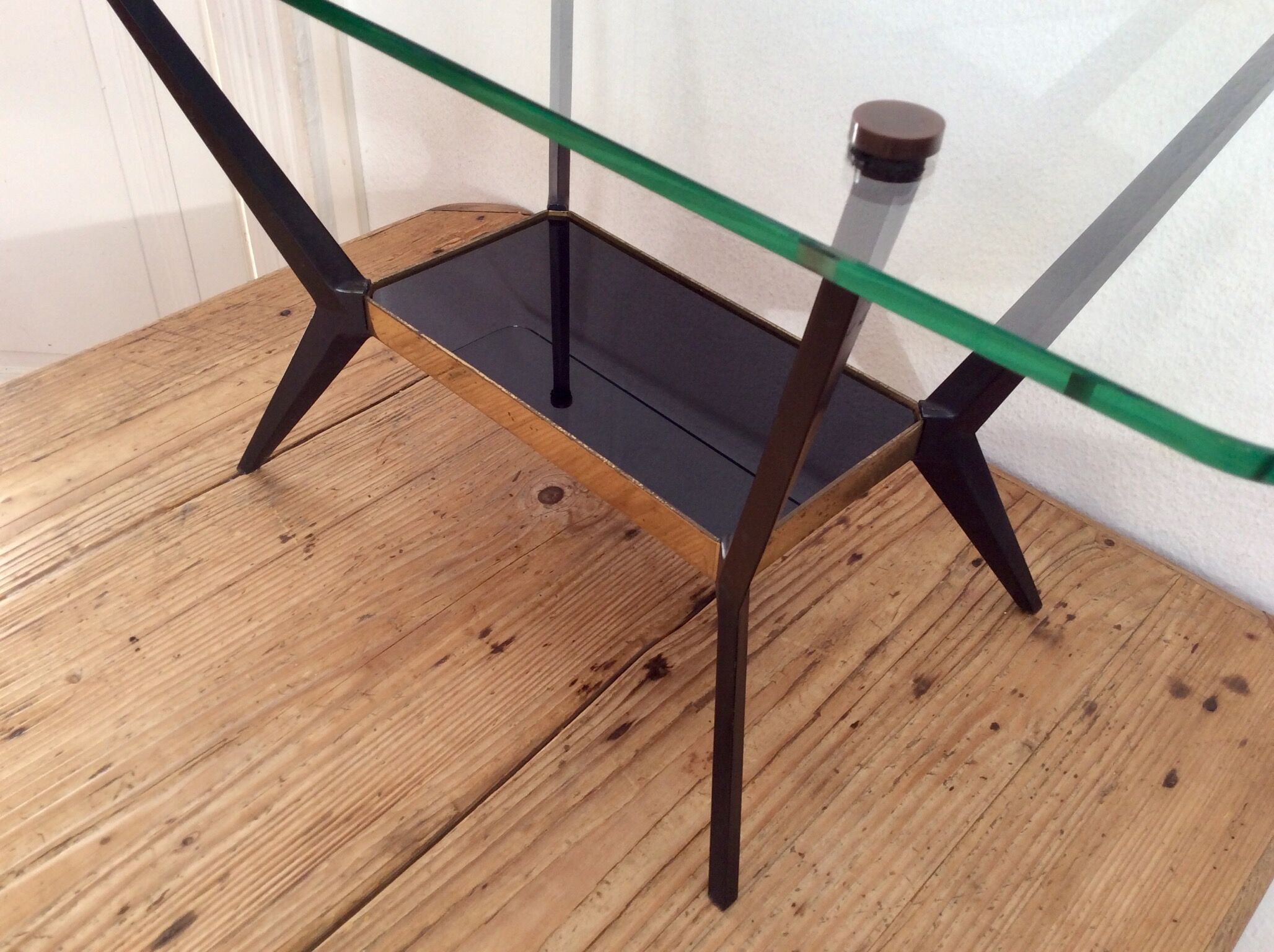 Table designed by Jarden for the 1960, Auteuil model