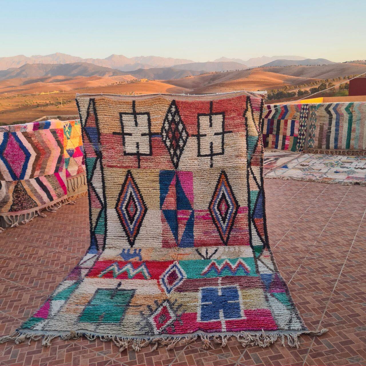 Handmade moroccan berber rug 300 x 200 cm