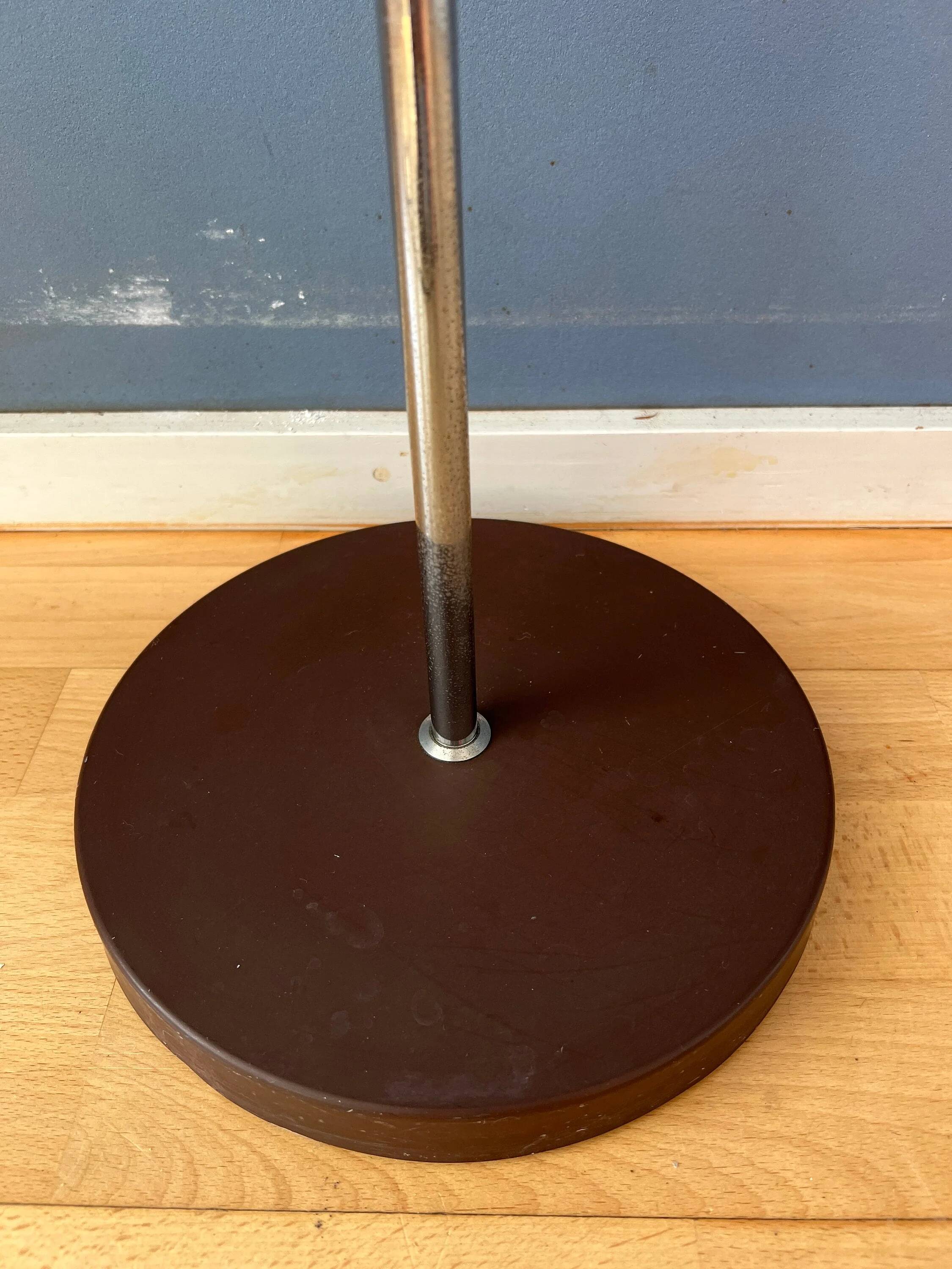 Mid-century Space Age brown Anvia floor lamp