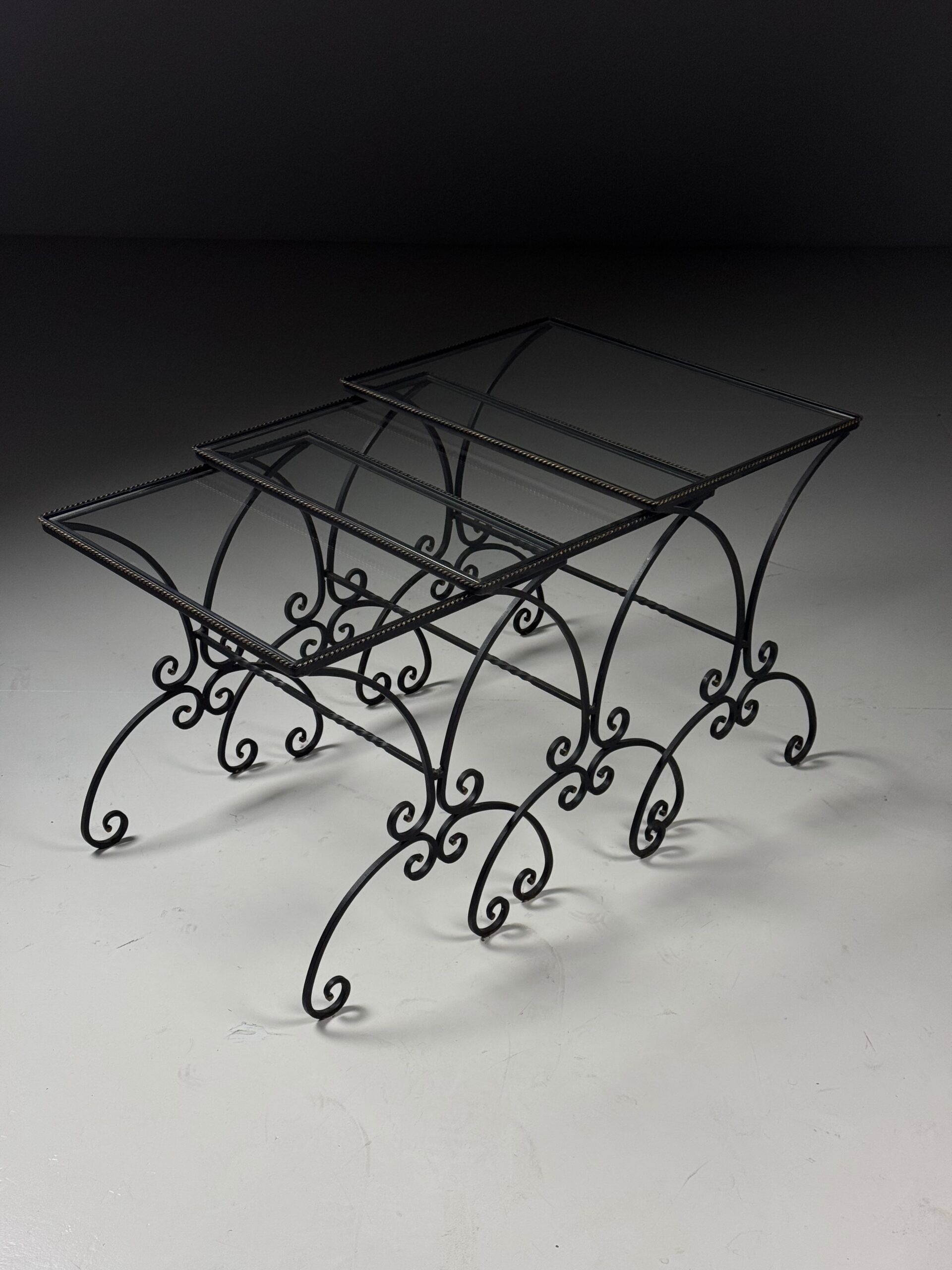 Set of 3 metal nesting tables 20th century