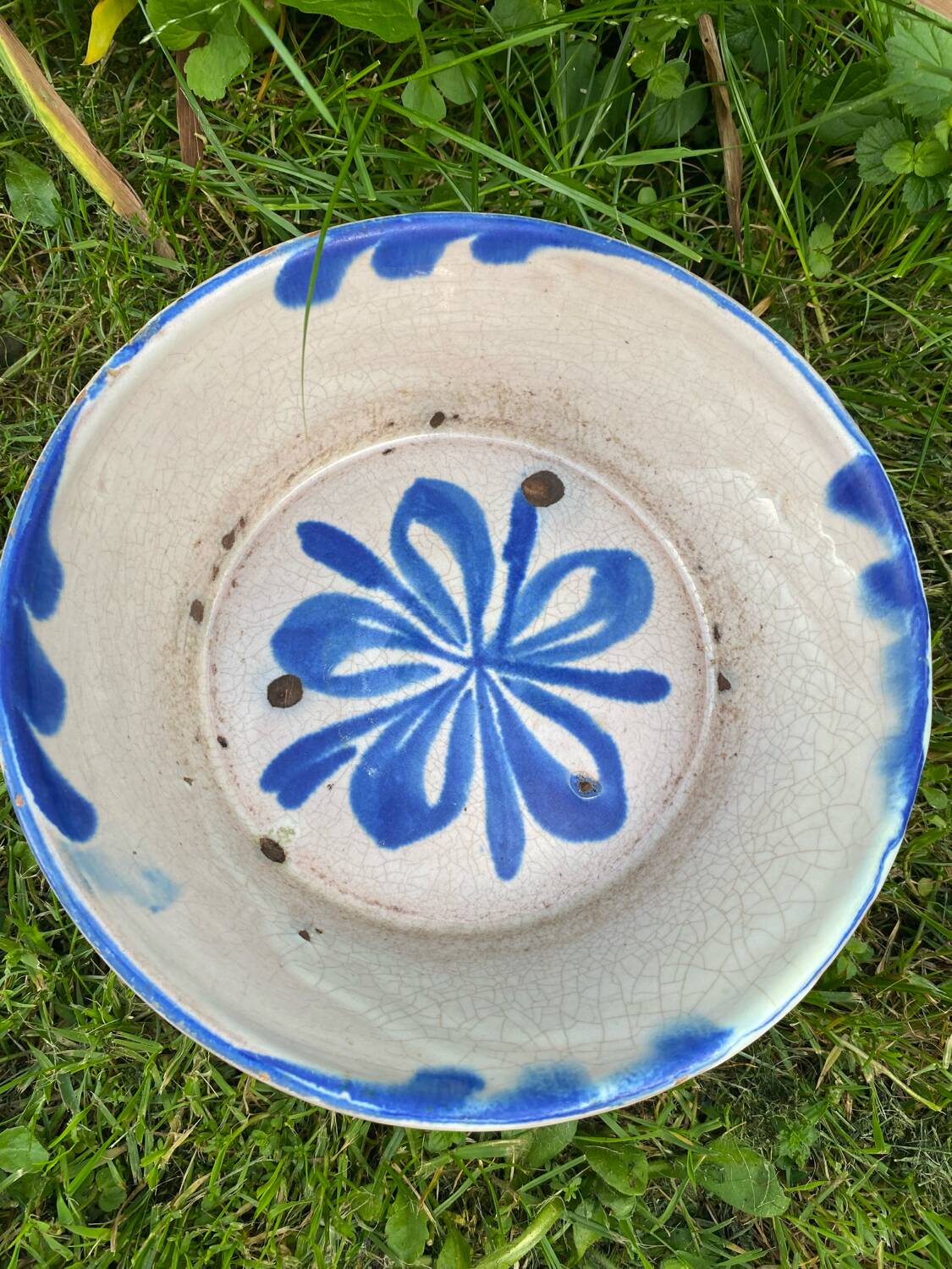 Vase, pocket or bowl, Andalusian ceramic 1900, 1930