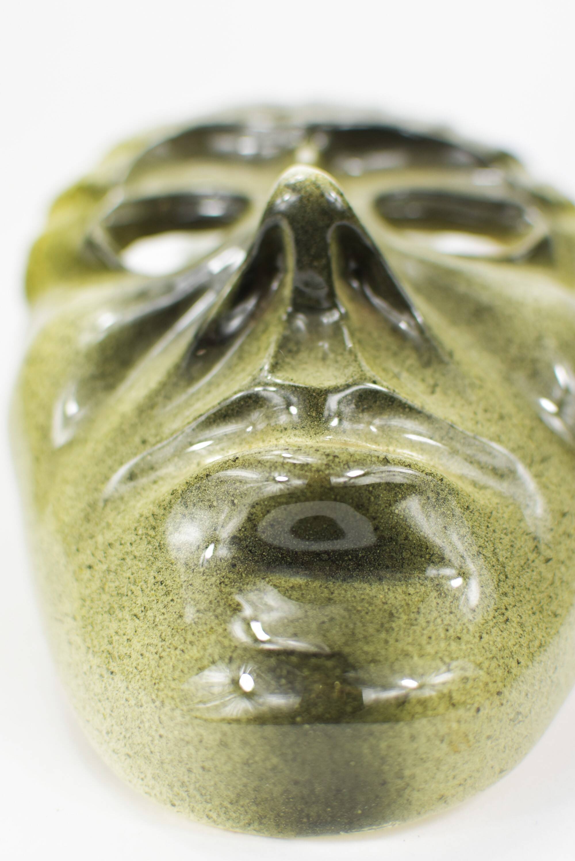 Green mask