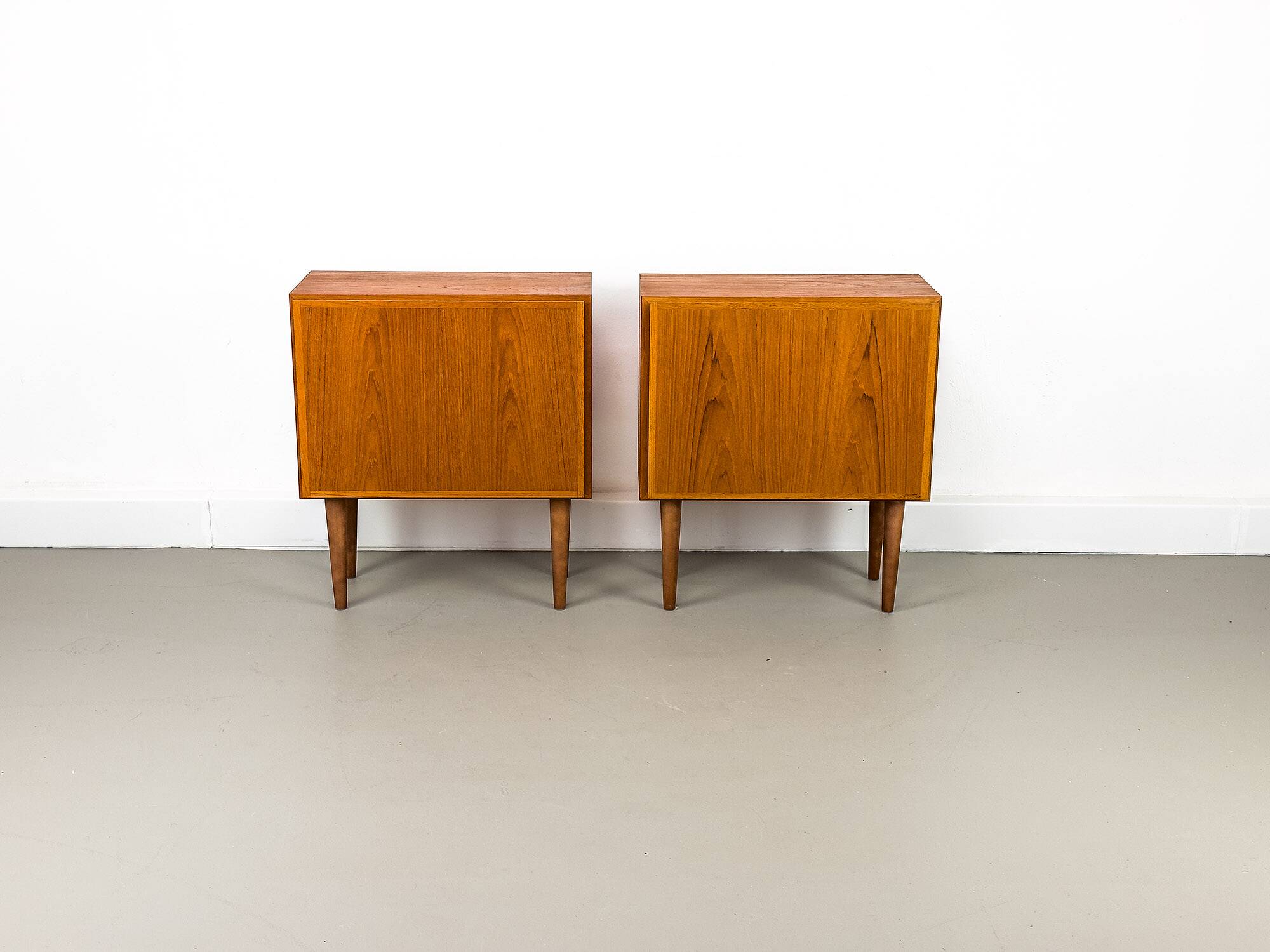 Set of 2 Danish Teak Nightstands from Omann Jun, 1960s