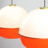 Lampe à Suspension Space Age en Plexiglas Orange et Laiton, Italie, 1970s