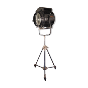 Projecteur cremer 10 k sur pied