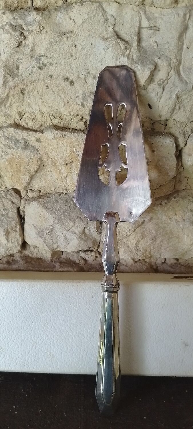 Vintage silver metal pie shovel