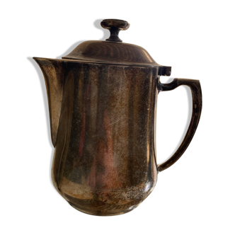 Hotel teapot silverware