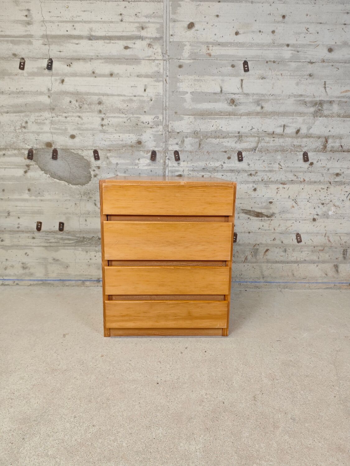 Household commode Regain