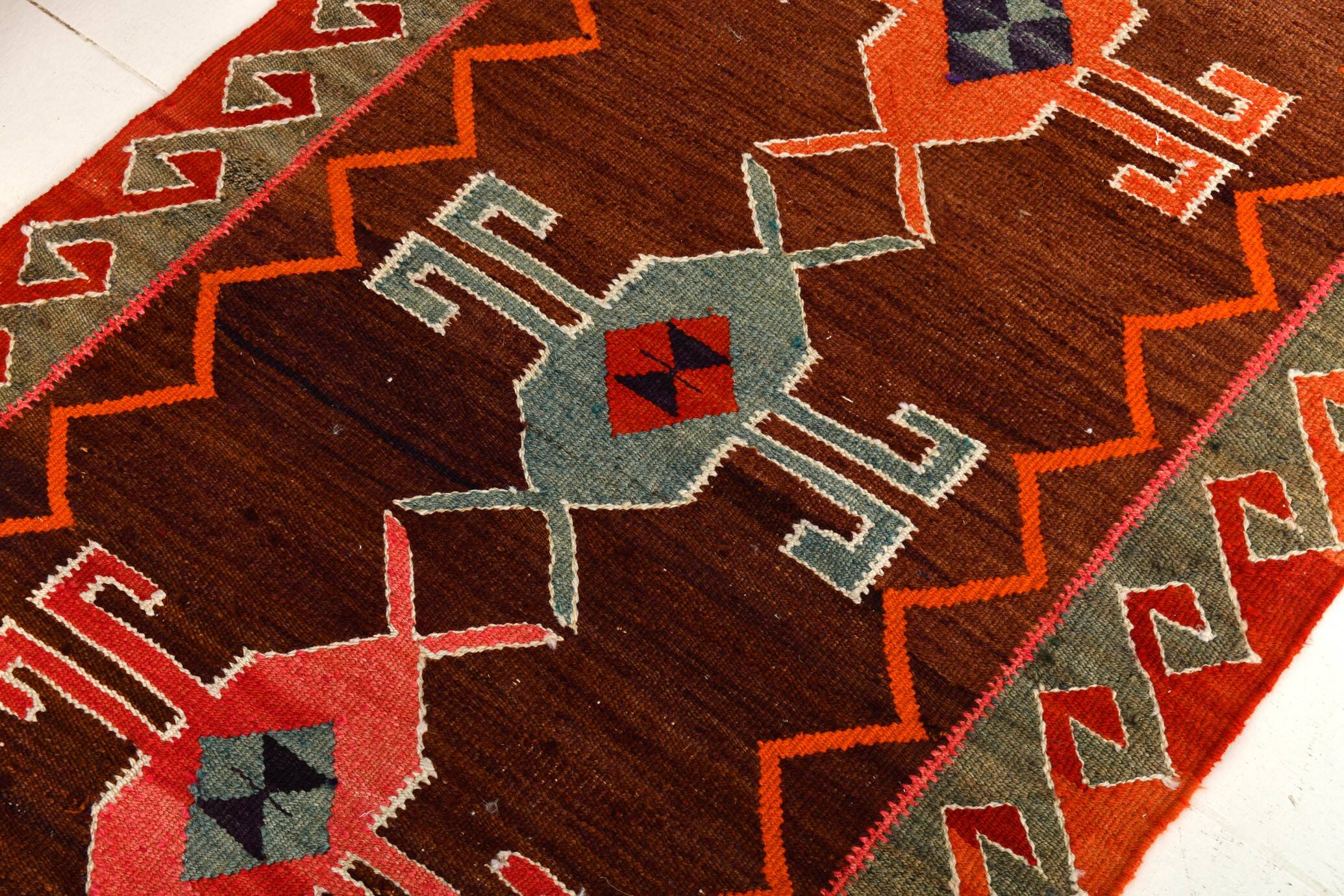 3x11 Anatolian Classic Kilim Runner Rug, 101x340Cm