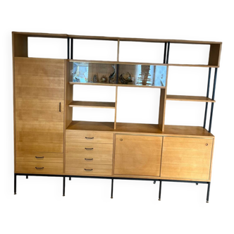 Shelf unit