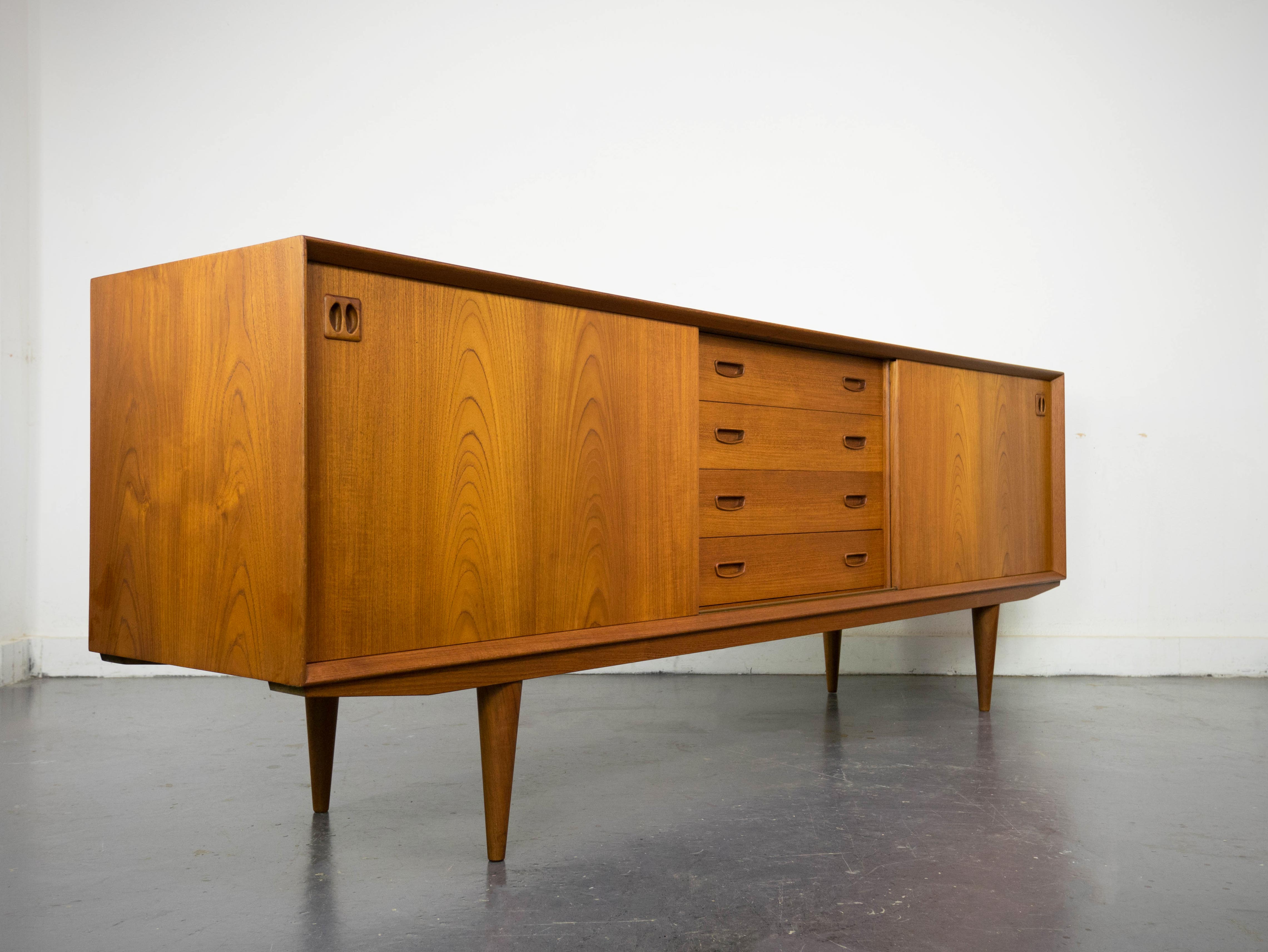 Danish sideboard by Clausen & sound