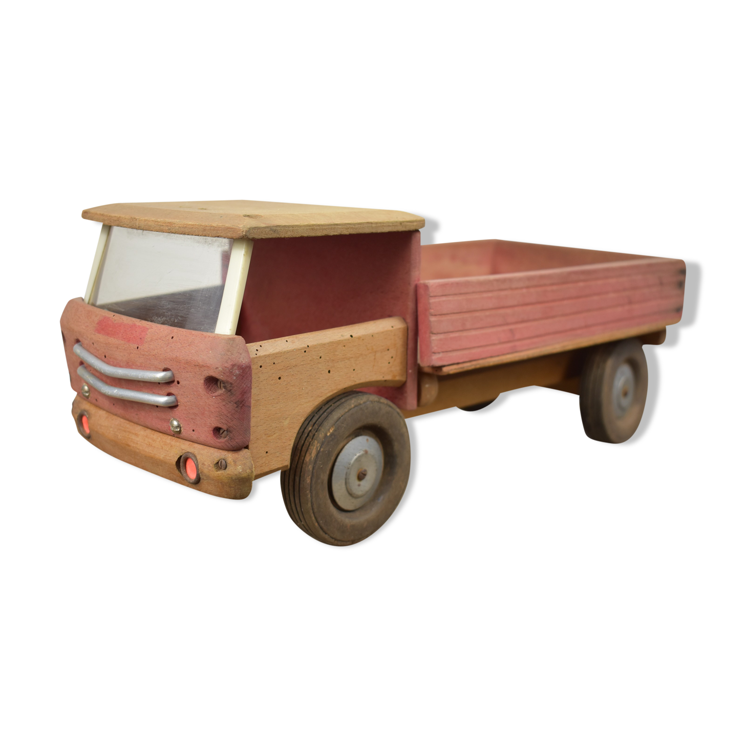 vintage wooden dejou truck