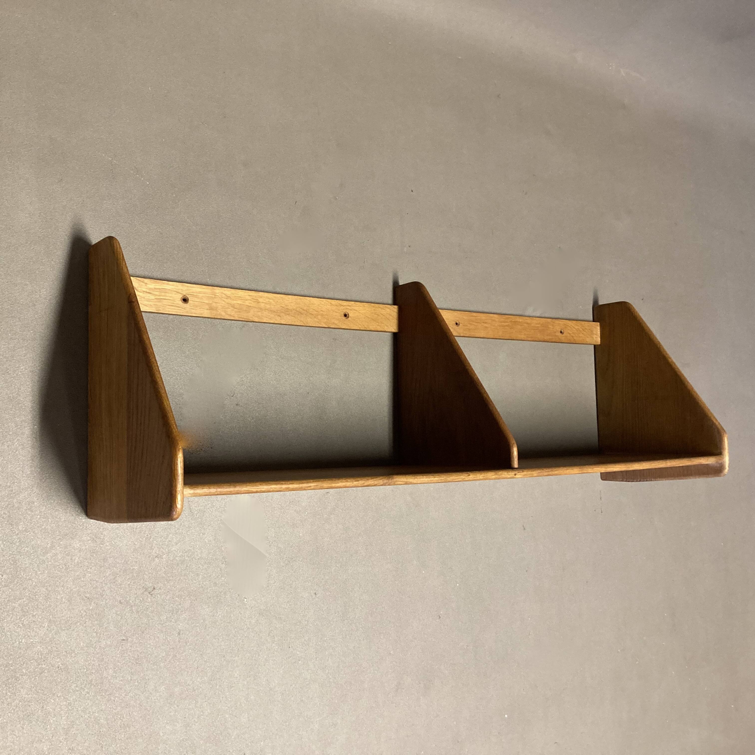 “Hans Wegner” shelf Scandinavian design 1950.