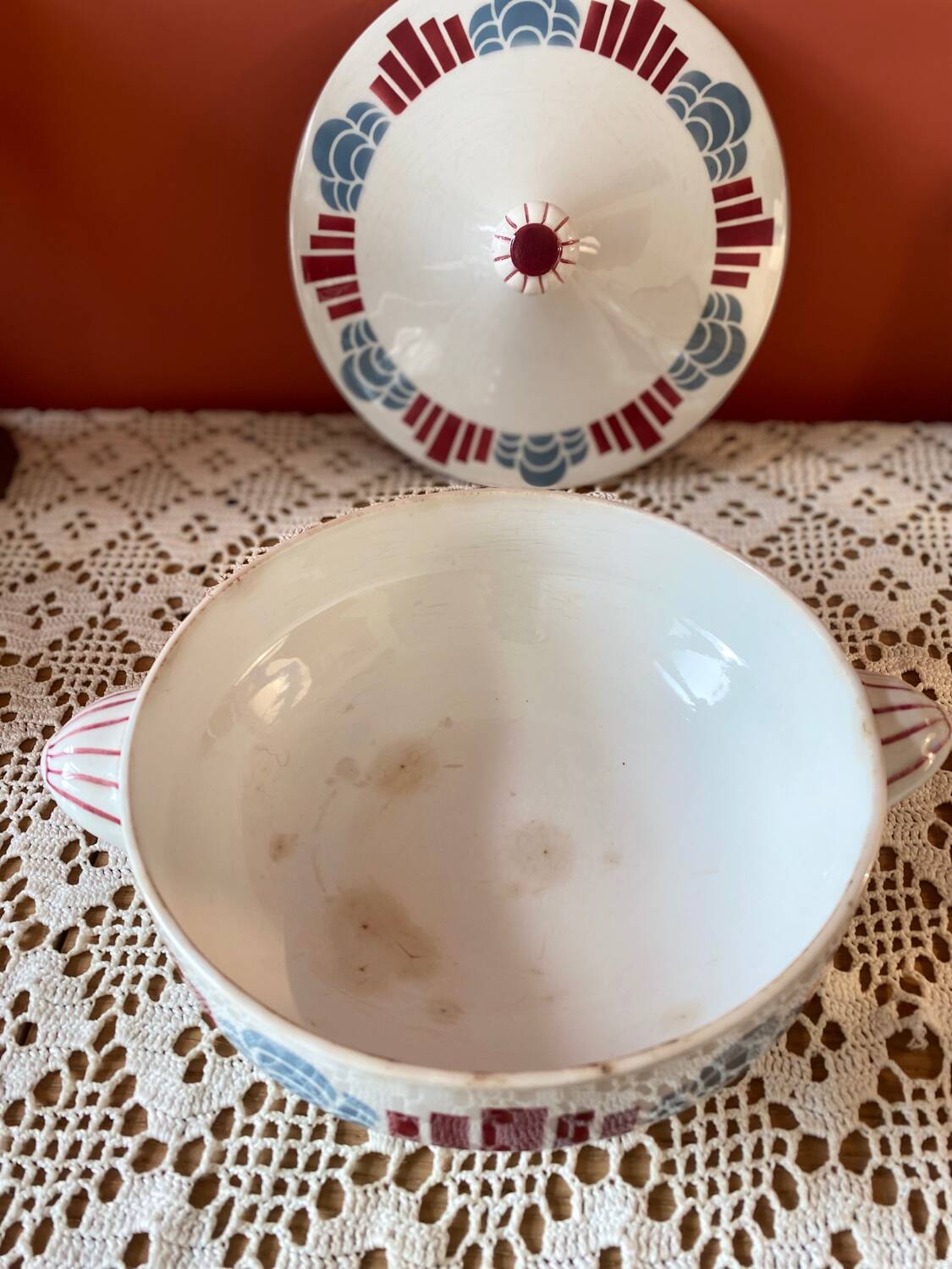 Soupière, légumier ancien