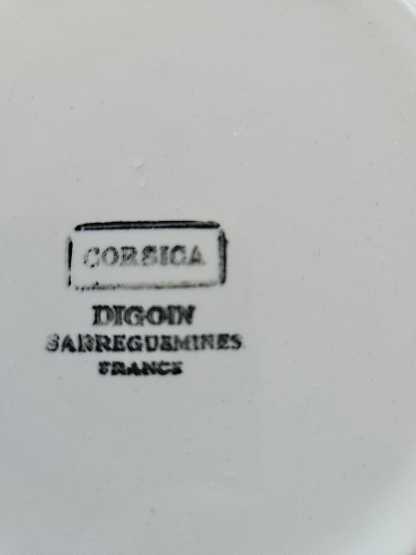 Deep plate Digoin Sarreguemines model Corsica