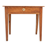 Petite table en noyer XIXeme