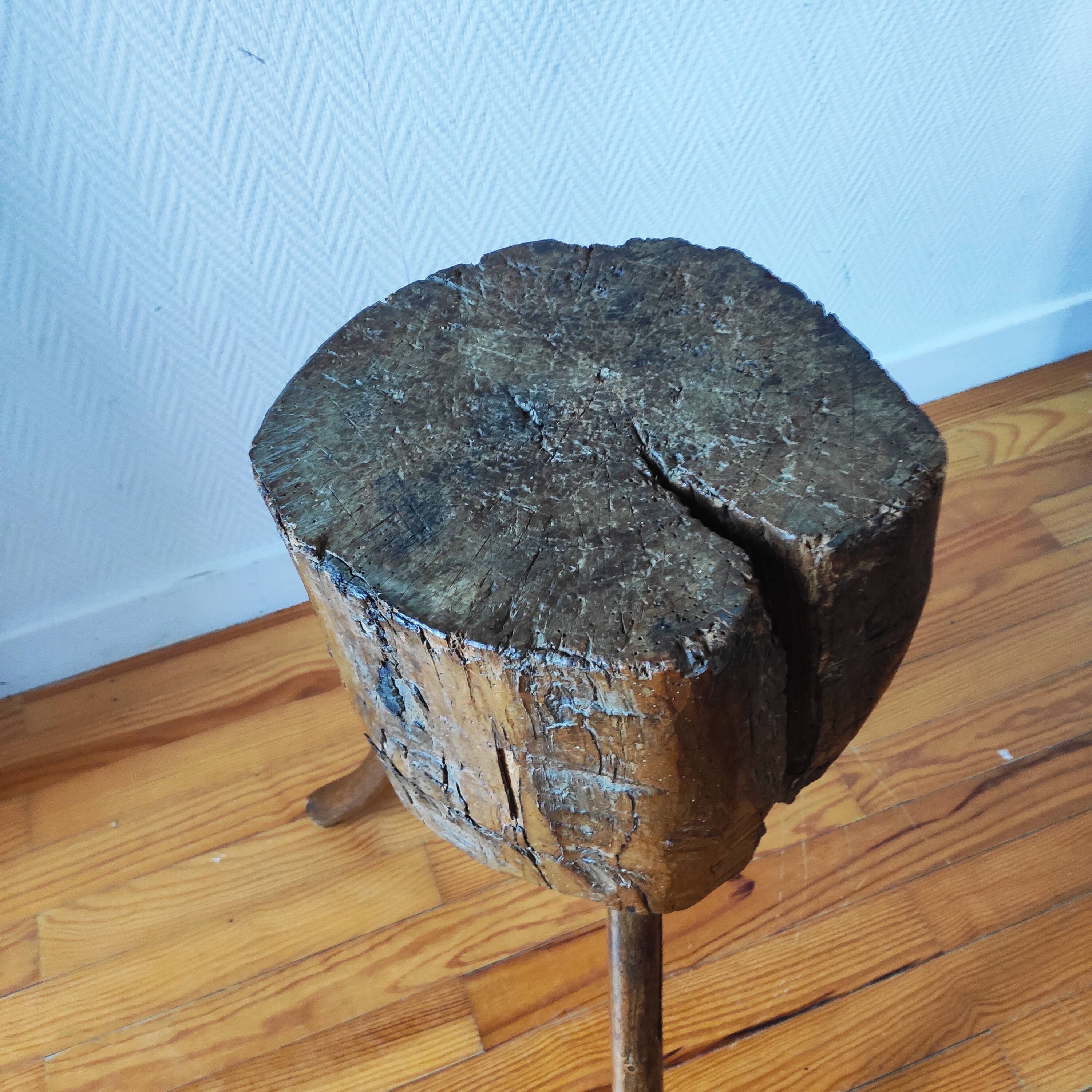 Brutalist popular art stool from Savoy, 1960.