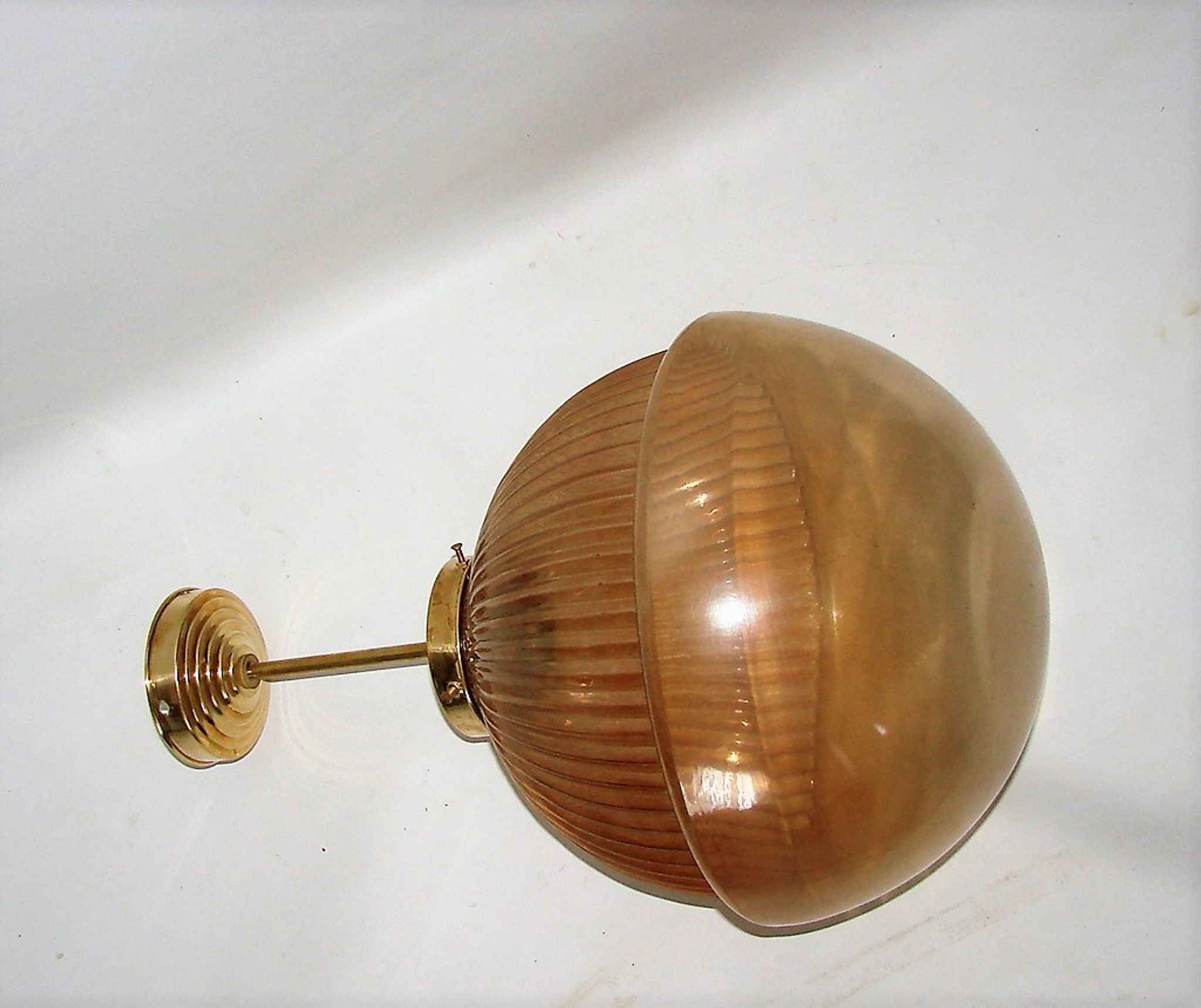 Suspension moderne années 70