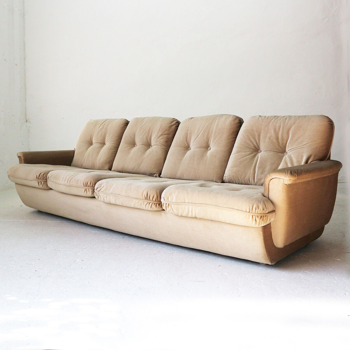 Four seat corduroy couch from the '70s