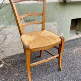 Straw country chair