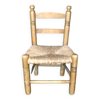 Chaise d'enfant vintage en bois et assise paillée 51cm