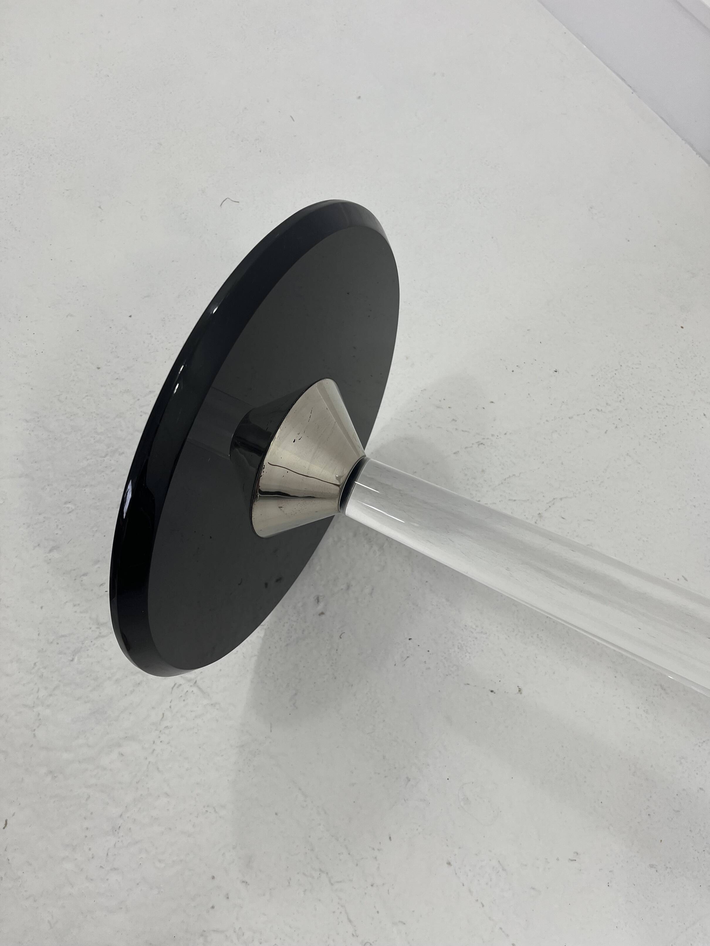 Table basse en acrylique moderne du milieu du siècle, années 1970