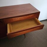 Sacndinavian sideboard