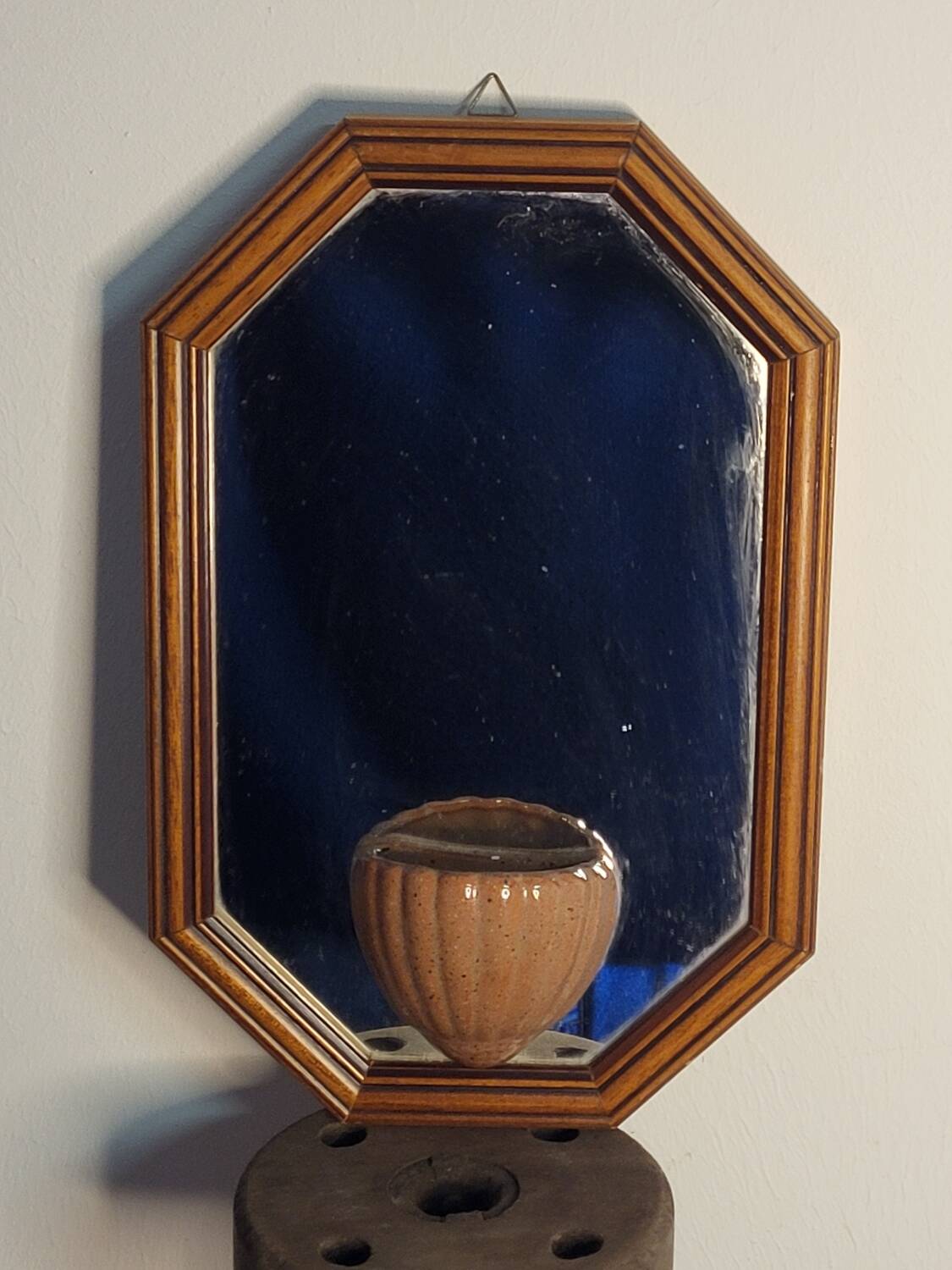 Octagonal mirror