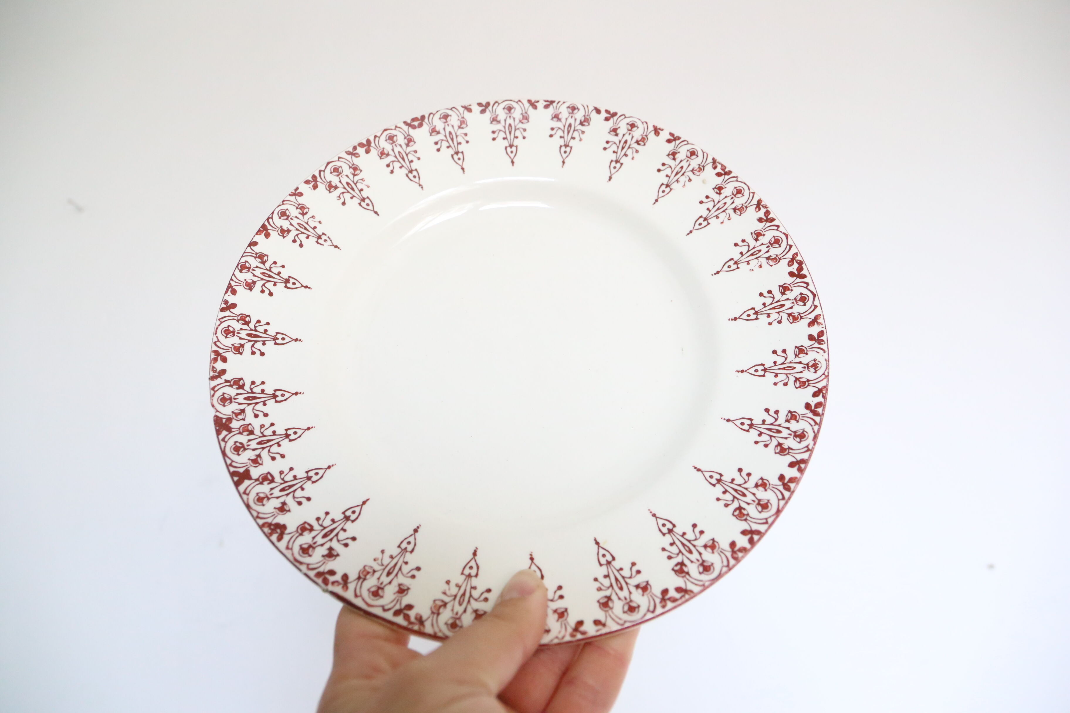 Flat plates red iron earth