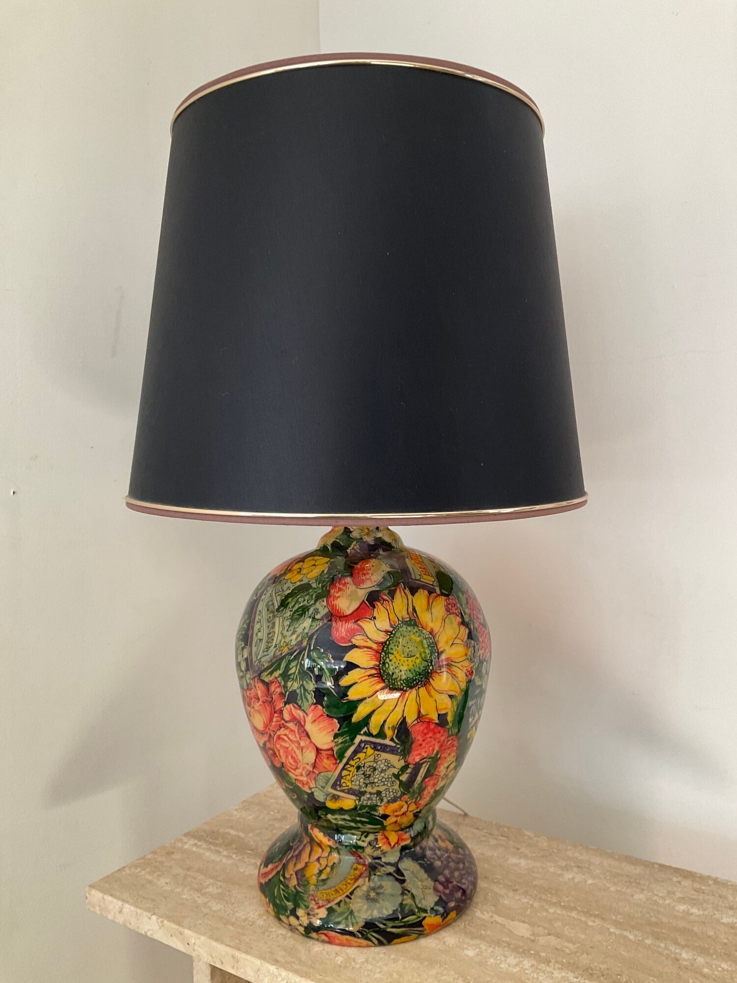 Vintage ceramic lamp from the 70s