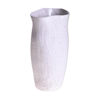 White cermic design vase