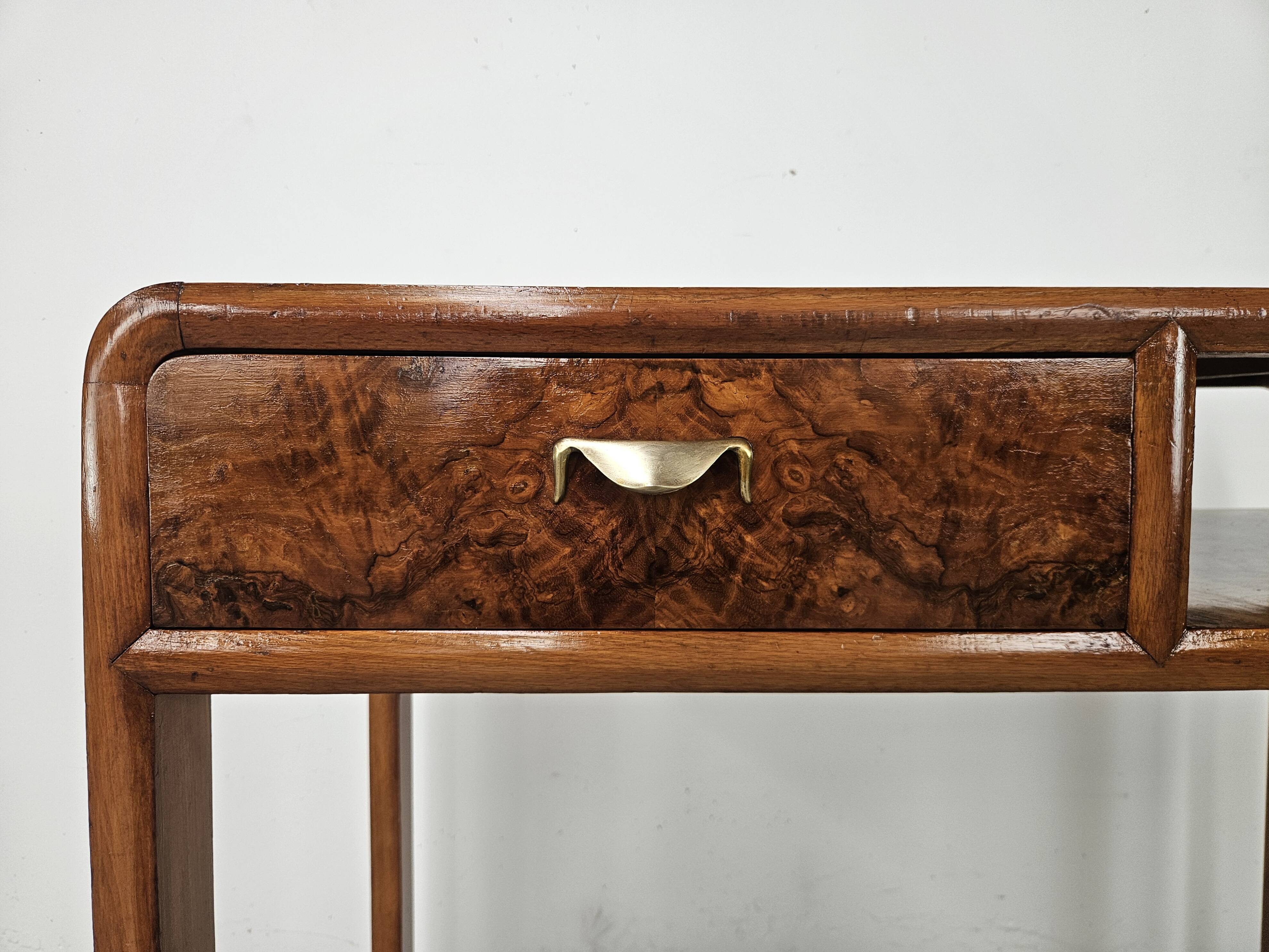 1950s Art Decò writing desk in walnut burl and blond walnut