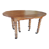 Round wooden table with 3 extensions