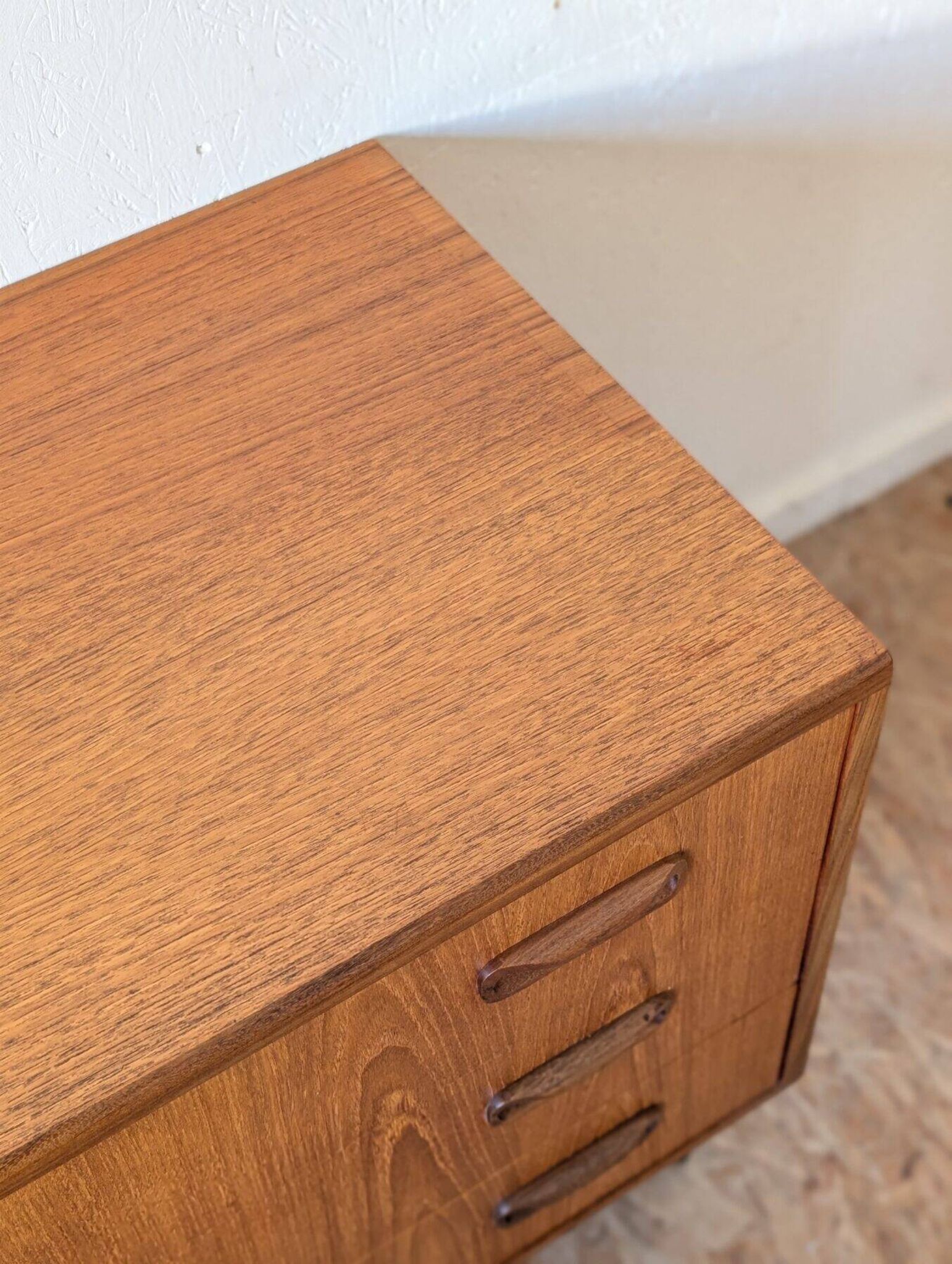 Commode en teck G-Plan, années 60-70
