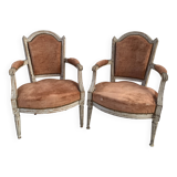 Paire de fauteuils de style Louis XVI en hetre patiné XIX siècle