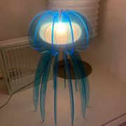 Lampe en plexiglas ou plexi vintage en forme de méduse