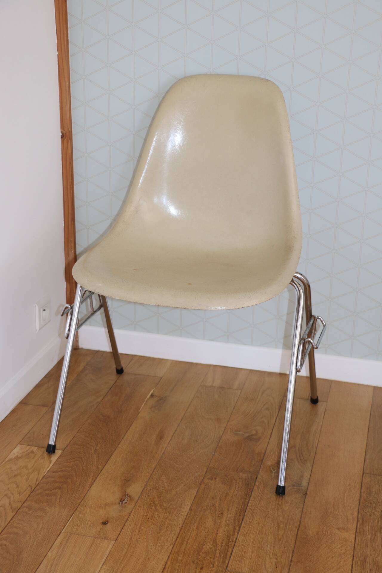 Eames cream shell chair Herman Miller