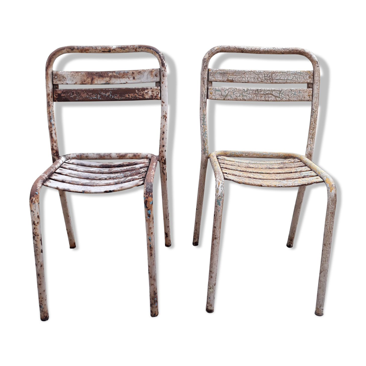 Pair of chairs  metal Tolix T250s to be restored