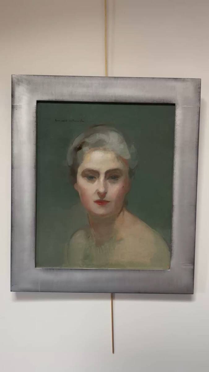 Lucien-Victor Guirand de Scévola (1871-1950) Portrait of his wife, oil on canvas signed