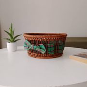 Panier vintage rotin et osier tissu écossais