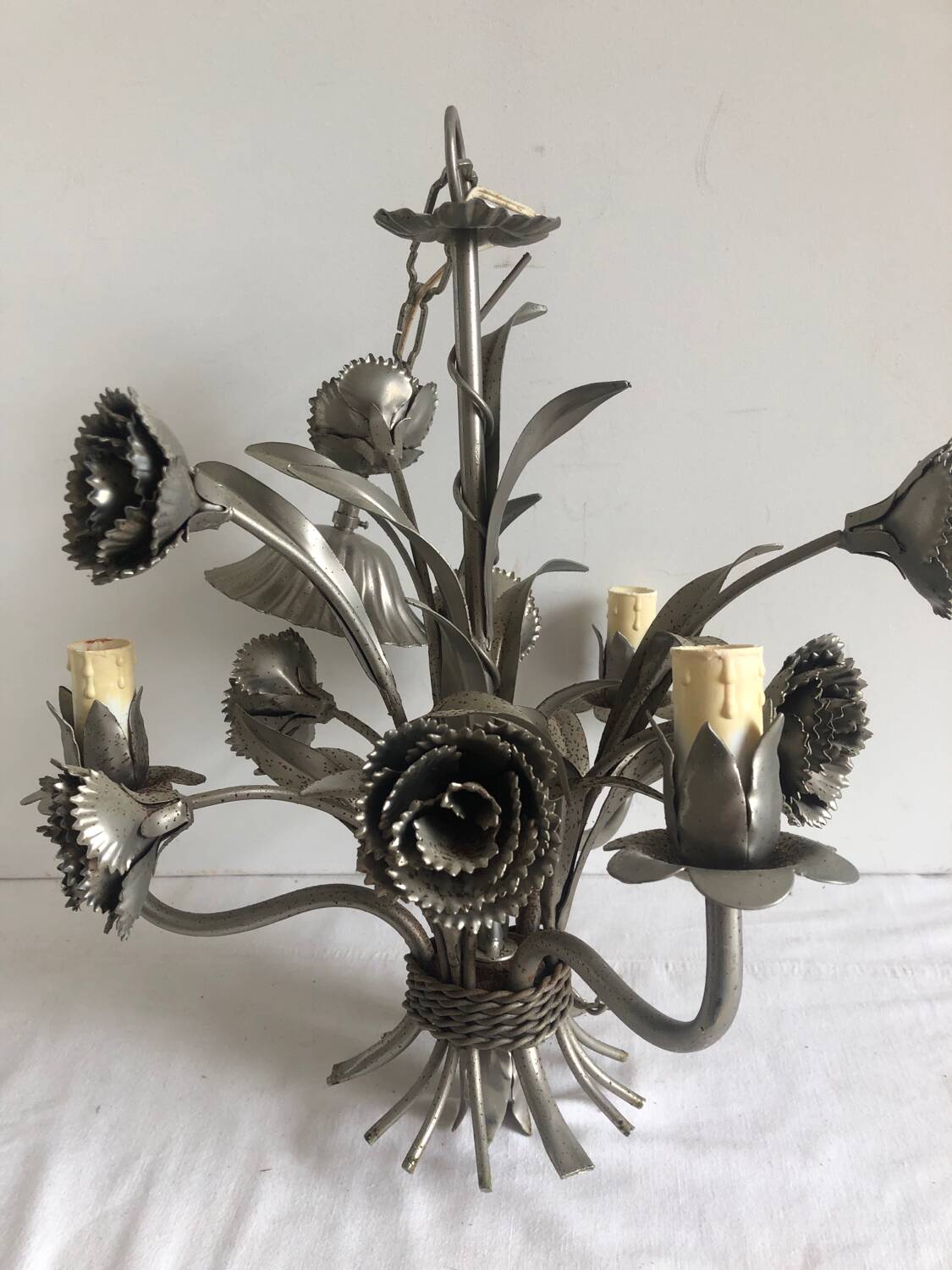 Mid-20th century 3-light floral chandelier in sheet steel
