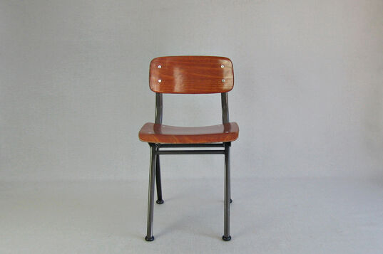Result of Friso Kramer Chair for child