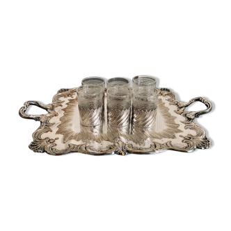 Silver metal top and liquor glasses