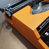 Silver Reed Silverette S Orange typewriter