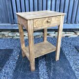 Table d’appoint en bois brut
