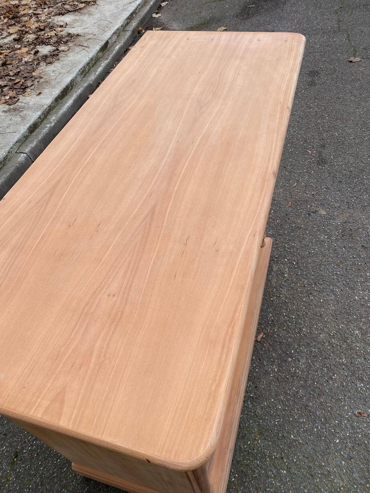 Buffet impérial rénové en bois du 20ème 120cm