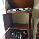 Storage cabinet