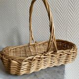 Small beige wicker basket